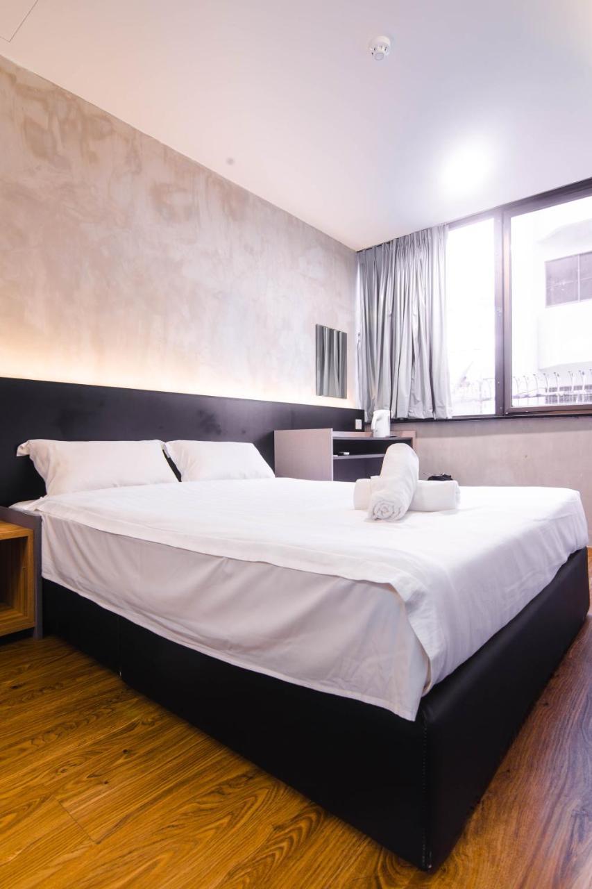 Monaco Boutique Hotel Sadong Jaya Kota Kinabalu Kültér fotó